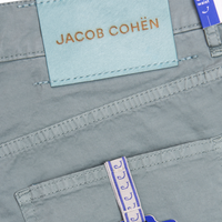 JACOB COHEN NICOLAS SLIM FIT CHINO SHORTS / GREEN