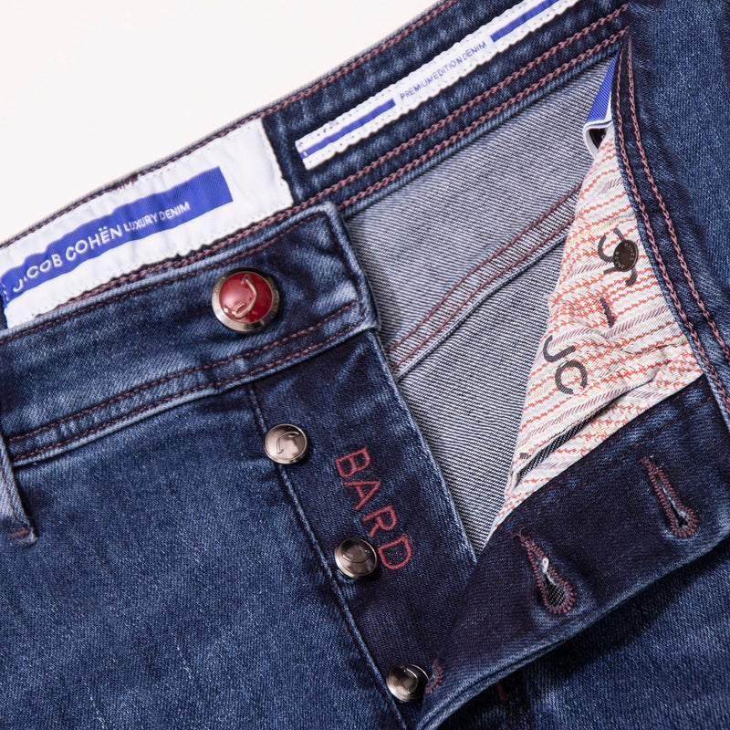 JACOB COHEN BARED SLIM FIT JEANS IN BLUE / MAROON BADGE